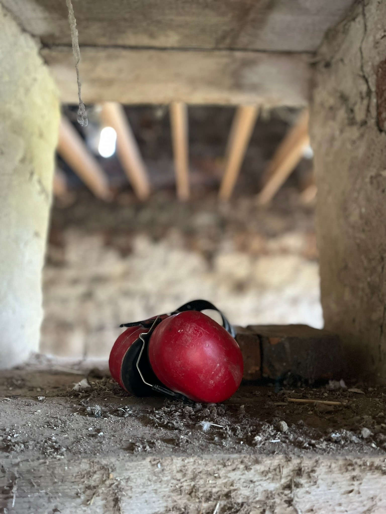 head phones in the alcove 